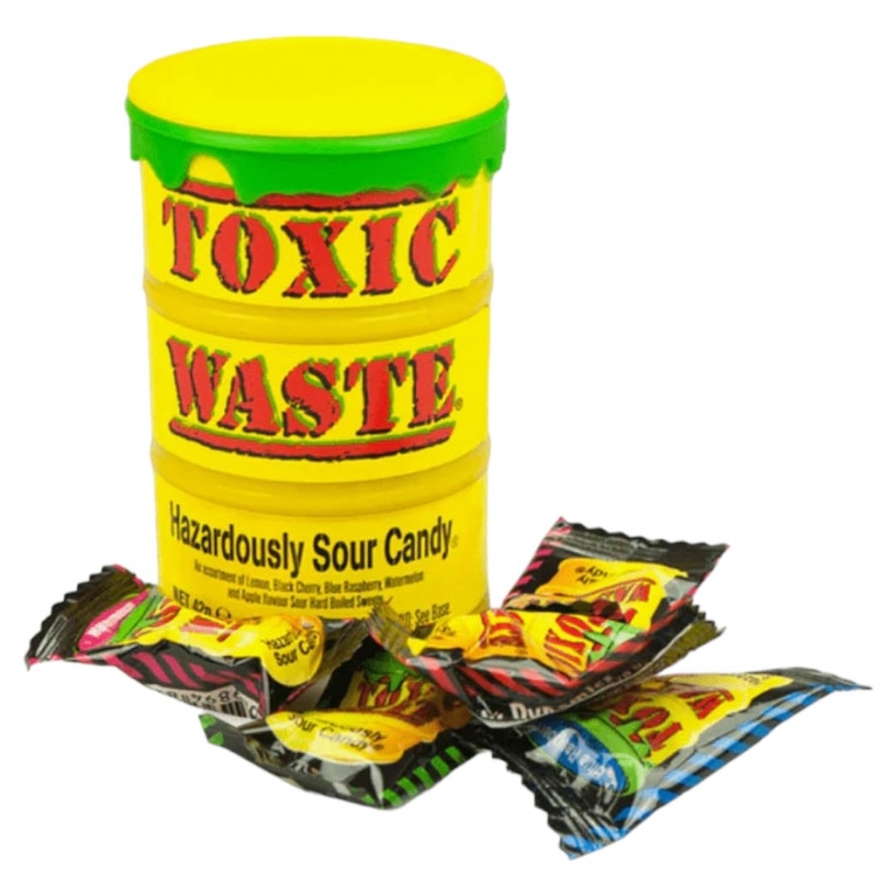 Prøv den syrlige godheten av Toxic Waste Yellow Drum – en skikkelig sur dropsopplevelse som garantert setter smaksløkene i sving!