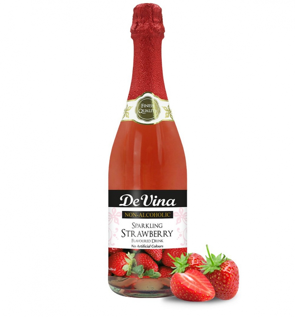 Alkoholfri brus som bringer den søte smaken av jordbær til liv, og tilbyr en deilig drikke med fruktig glede perfekt for enhver anledning.